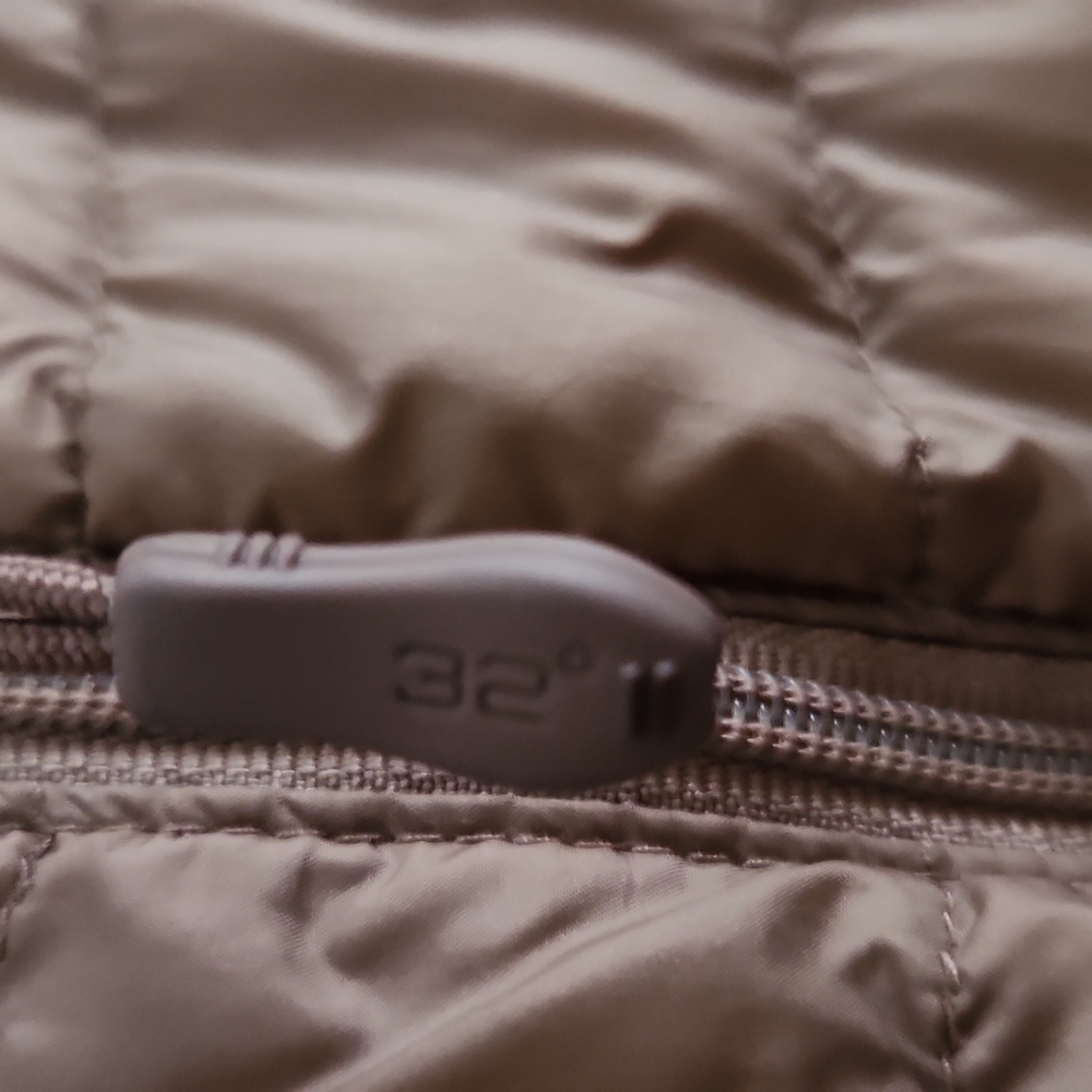 Packable Puffer Jacket - image 2